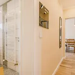 Stylisches Loft Mit 2 Baedern & Ac