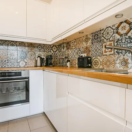 Stylisches Loft Mit 2 Baedern & Ac Apartmán *