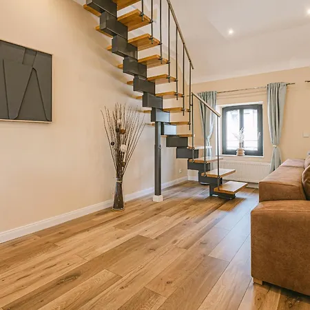 Stylisches Loft Mit 2 Baedern & Ac *