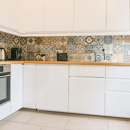 Stylisches Loft Mit 2 Baedern & Ac