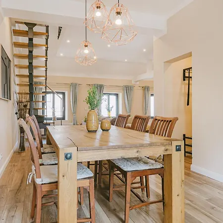 Apartmán Stylisches Loft Mit 2 Baedern & Ac