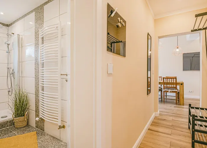 Stylisches Loft Mit 2 Baedern & Ac