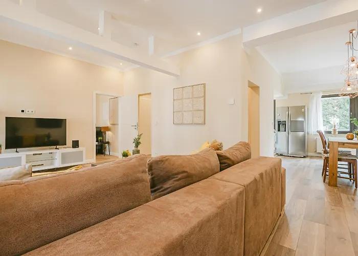 Stylisches Loft Mit 2 Baedern & Ac